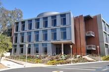 UCR SOM Research Building